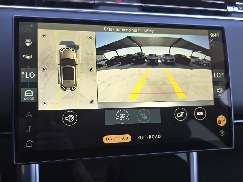 2025 Land Rover Range Rover SE photo 20