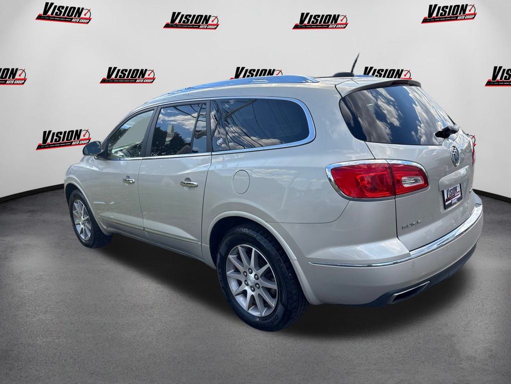 2017 Buick Enclave Leather photo 7