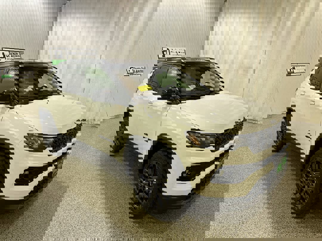 2026 Jeep Compass Limited Altitude's photo