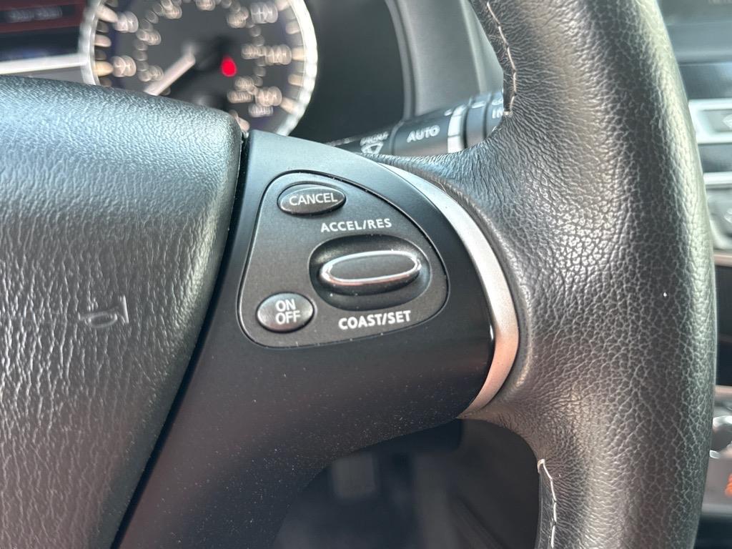 2019 Infiniti QX60 Pure AWD photo 12