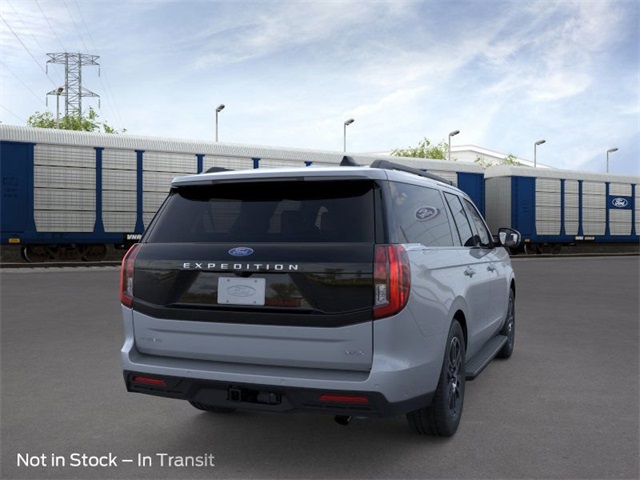 2025 Ford Expedition MAX photo 7