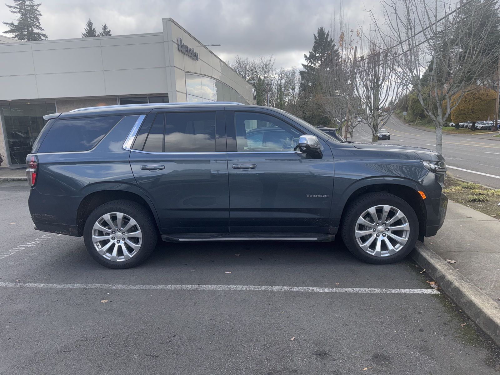 2021 Chevrolet Tahoe Premier photo 4