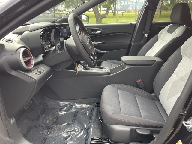 2025 Chevrolet Trax photo 10