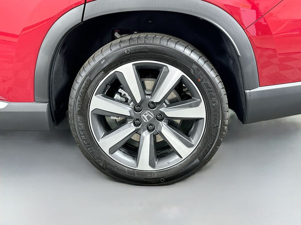 2025 Honda Pilot Touring photo 23