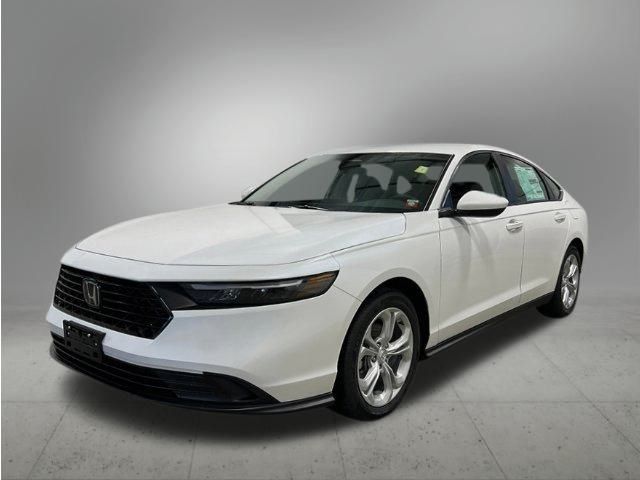 2025 Honda Accord LX's photo