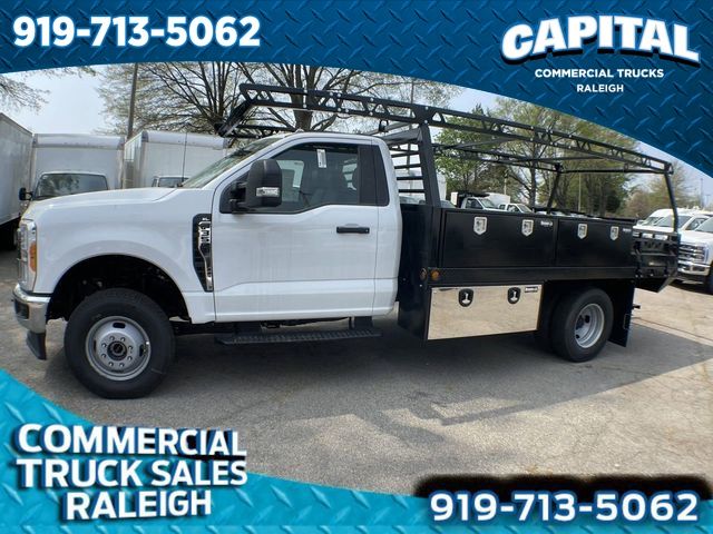 2023 Ford F-350 XL photo 2