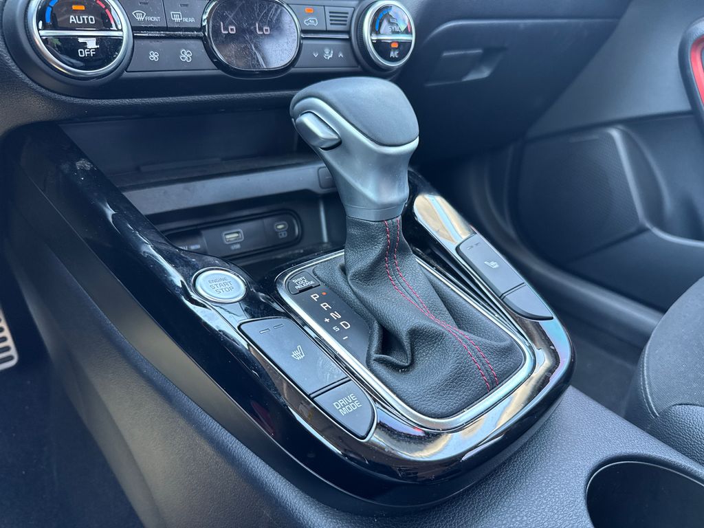 2025 Kia Soul GT-Line photo 27