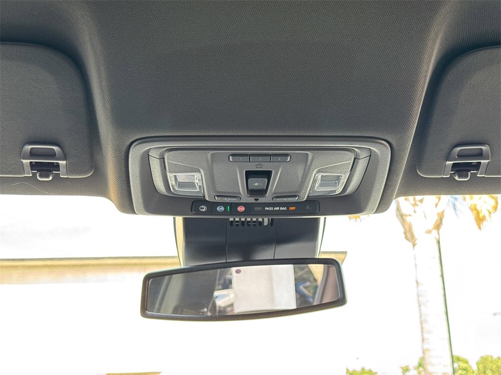 2023 Chevrolet Silverado 1500 LTZ photo 24