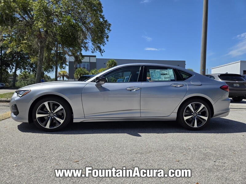 2025 Acura TLX Technology photo 4