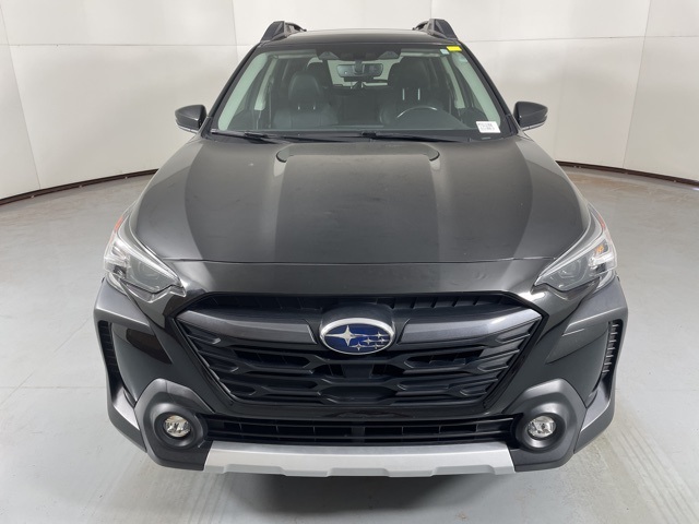 2023 Subaru Outback Limited photo 2