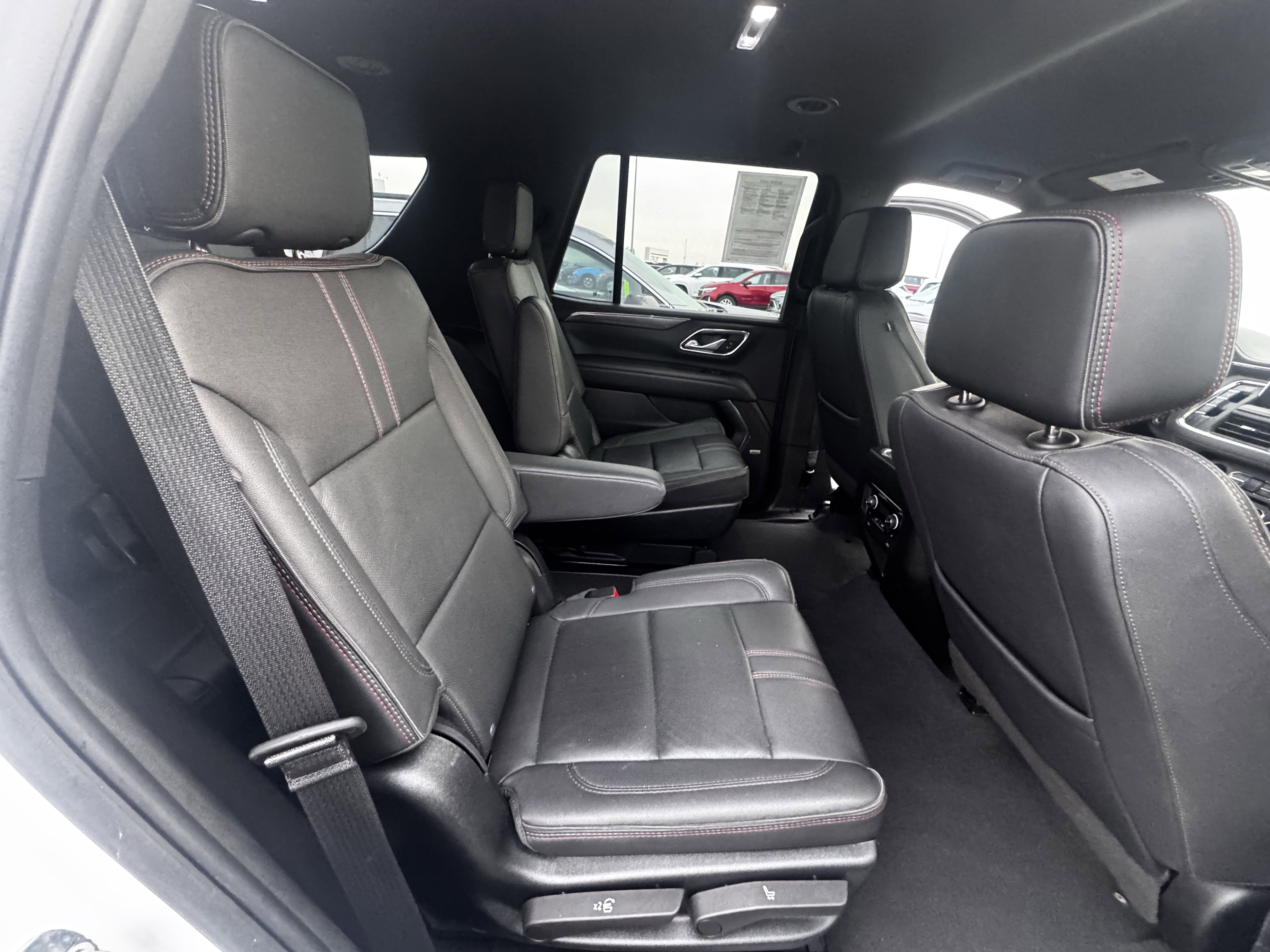 2023 Chevrolet Tahoe RST photo 3