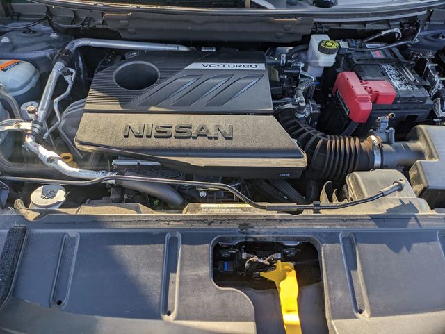 2023 Nissan Rogue SV photo 8