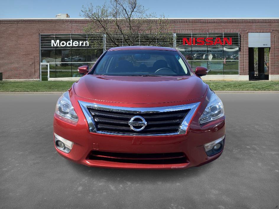 2015 Nissan Altima 2.5 SV photo 5