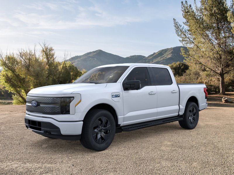 2025 Ford F-150 Lightning Flash's photo