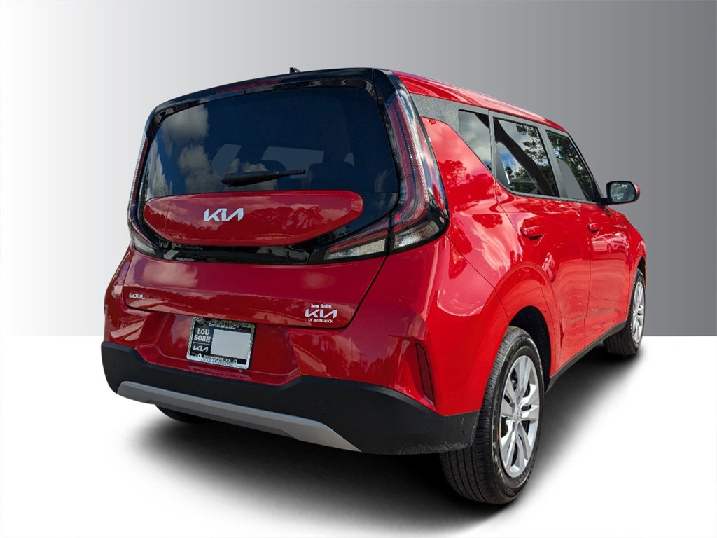 2025 Kia Soul LX photo 3