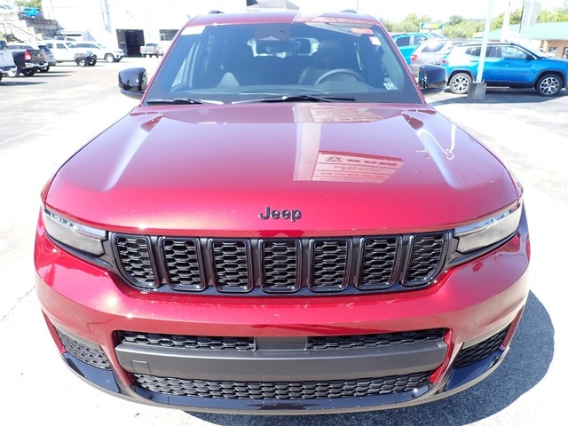 2025 Jeep Grand Cherokee Altitude X photo 9