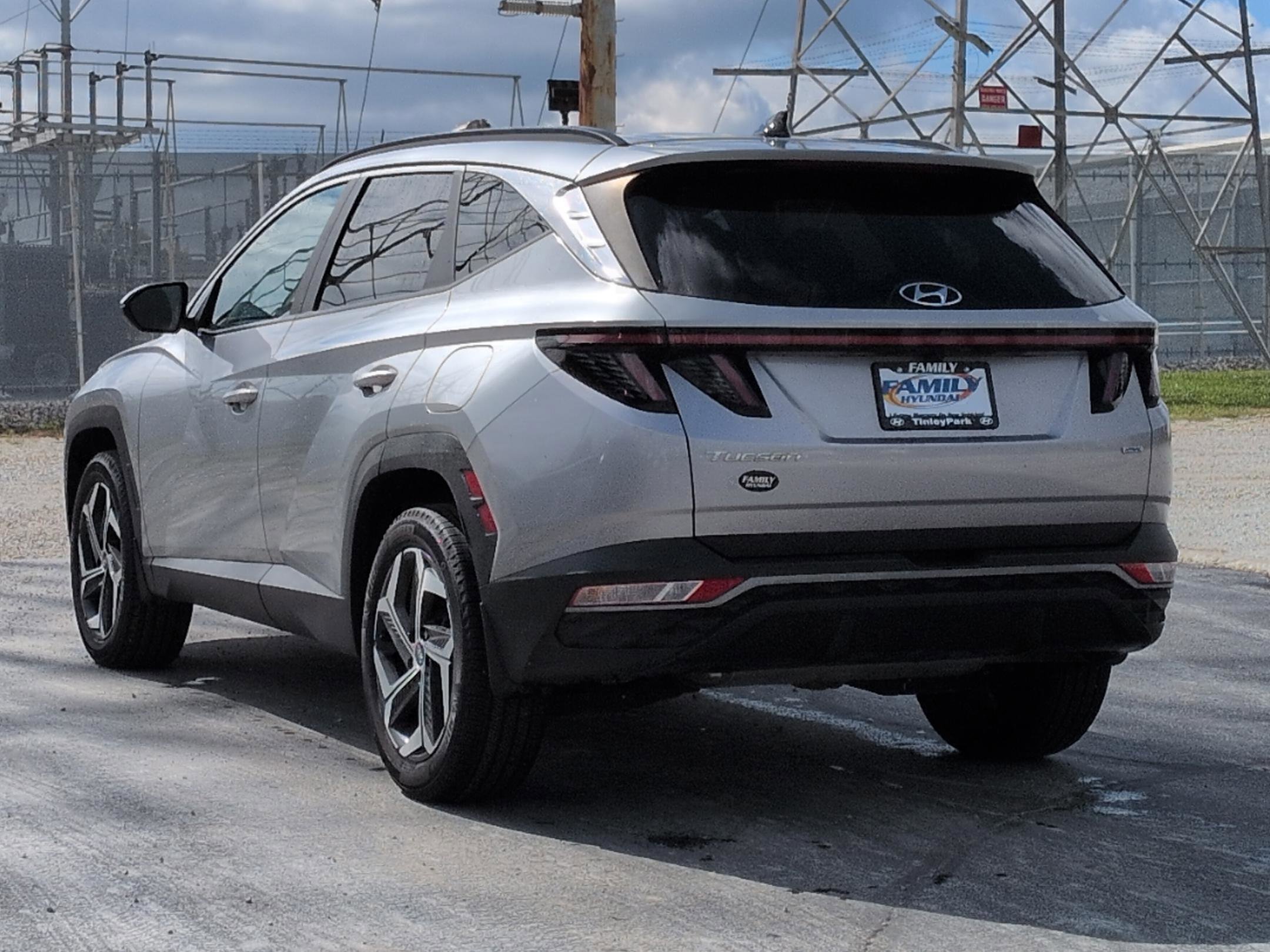 2022 Hyundai Tucson SEL Convenience photo 3