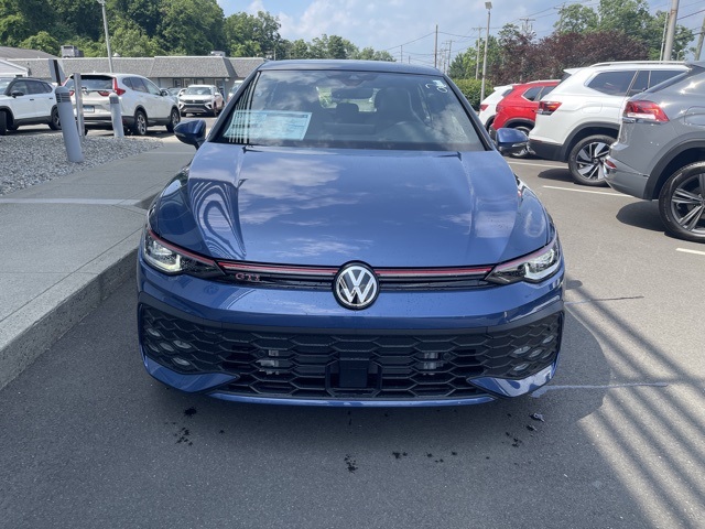 2025 Volkswagen Golf GTI SE photo 4
