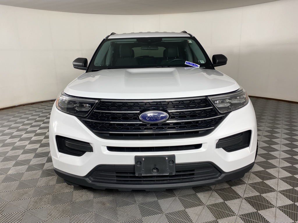 2021 Ford Explorer XLT photo 3