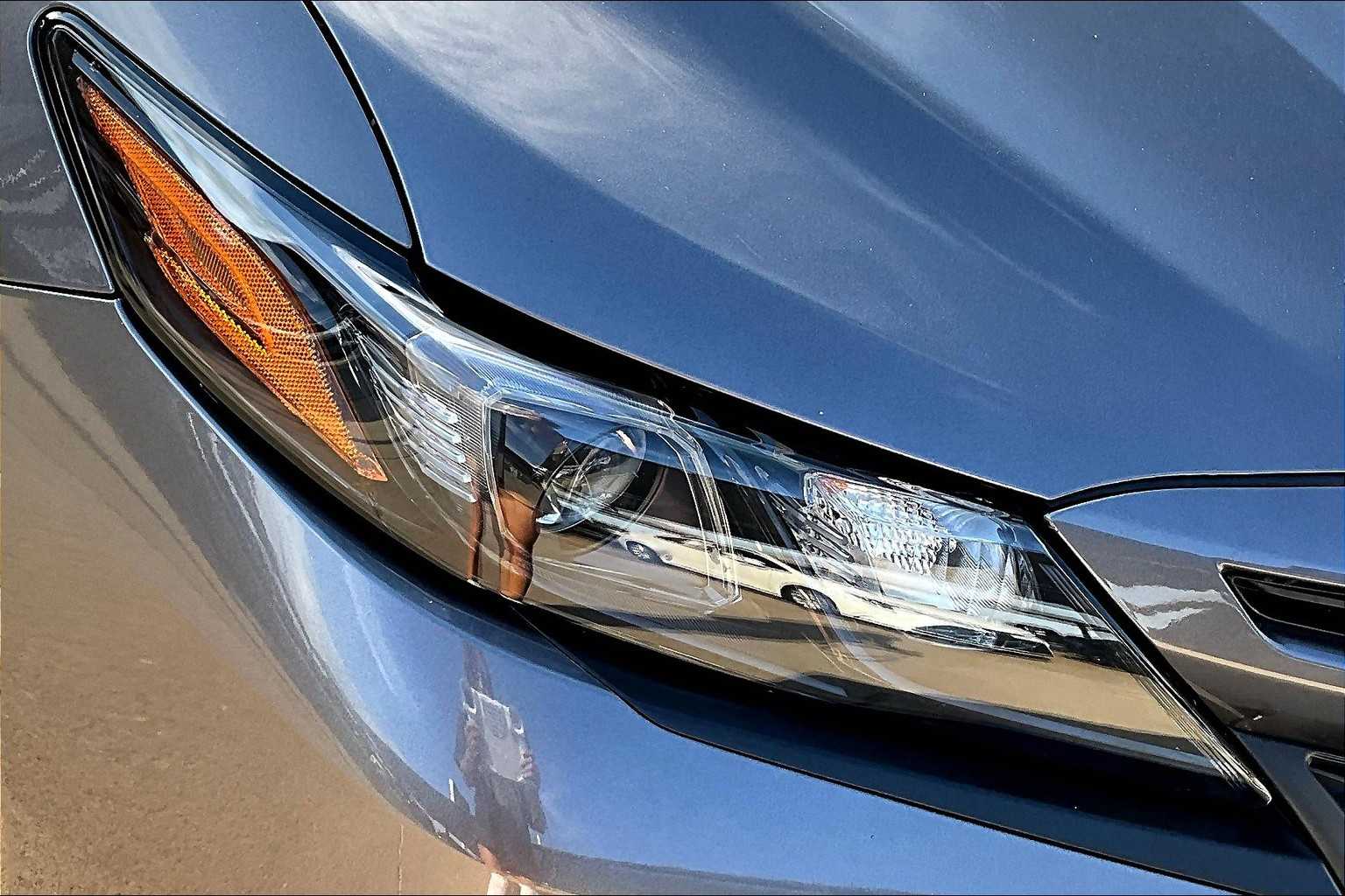 2024 Toyota Camry SE photo 27