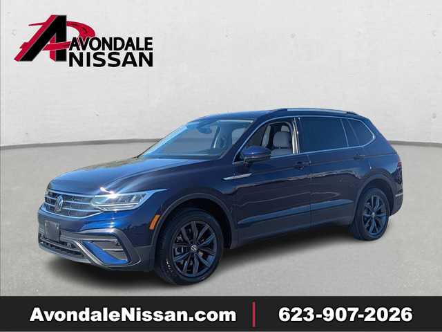 2023 Volkswagen Tiguan SE's photo