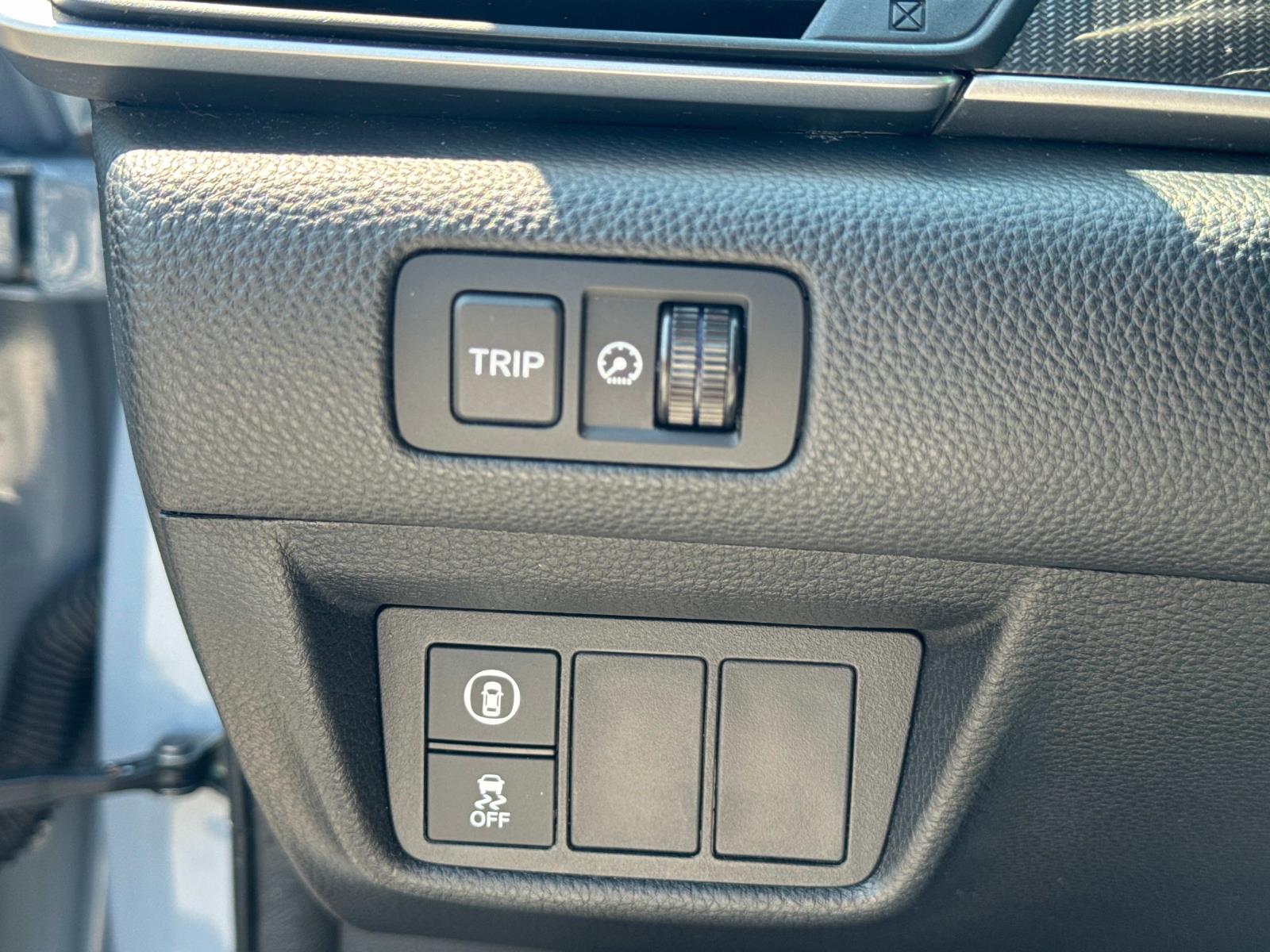 2022 Honda Accord Hybrid Sport photo 13