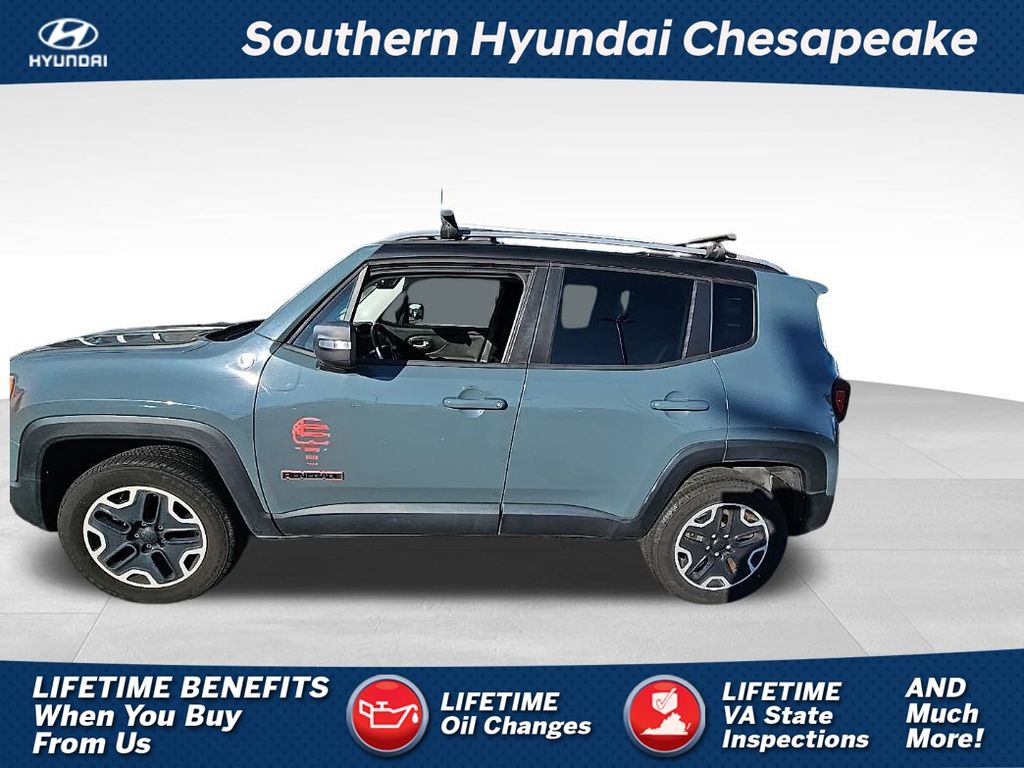 2015 Jeep Renegade Trailhawk's photo