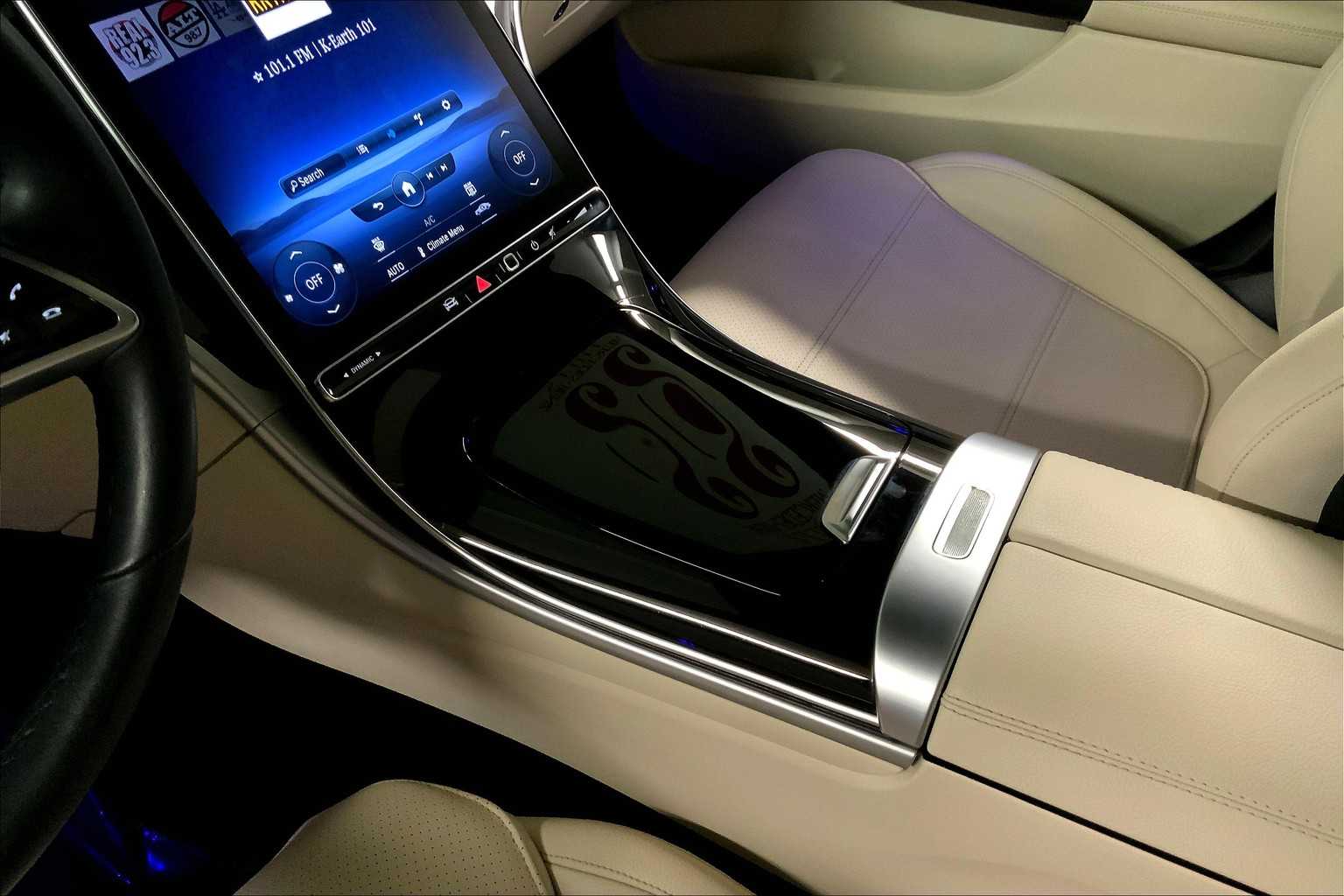 2022 Mercedes Benz C 300 photo 14