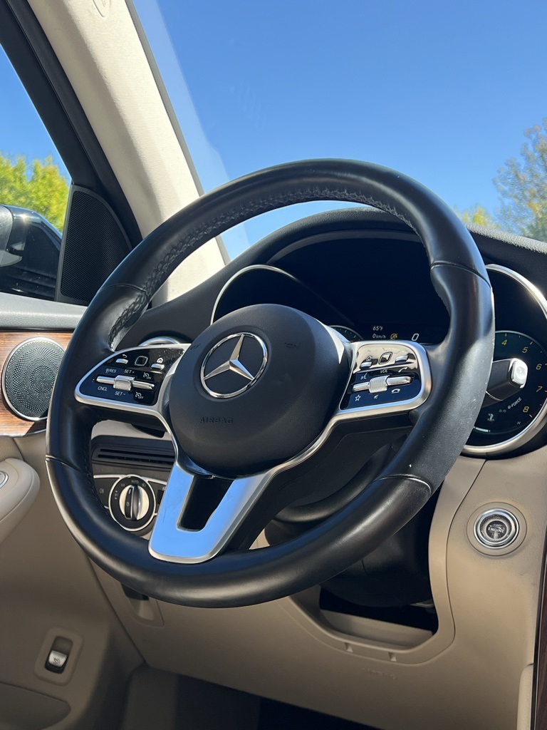 2022 Mercedes Benz GLC 300 4MATIC photo 11