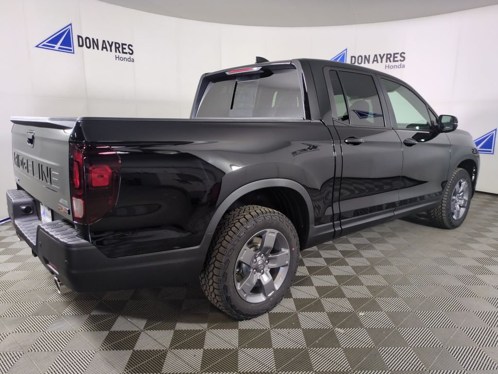 2025 Honda Ridgeline TrailSport photo 5