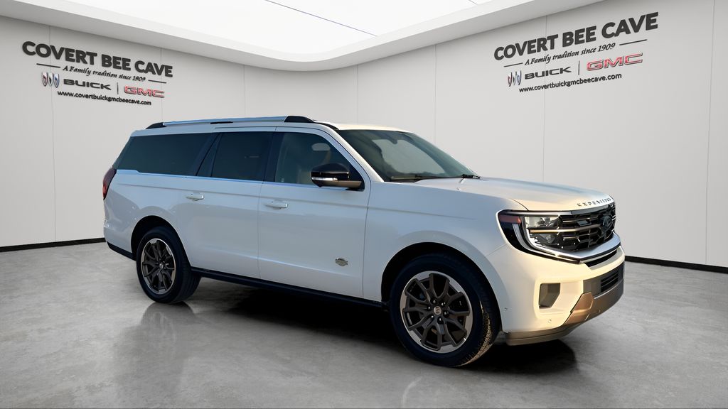 2025 Ford Expedition King Ranch's photo