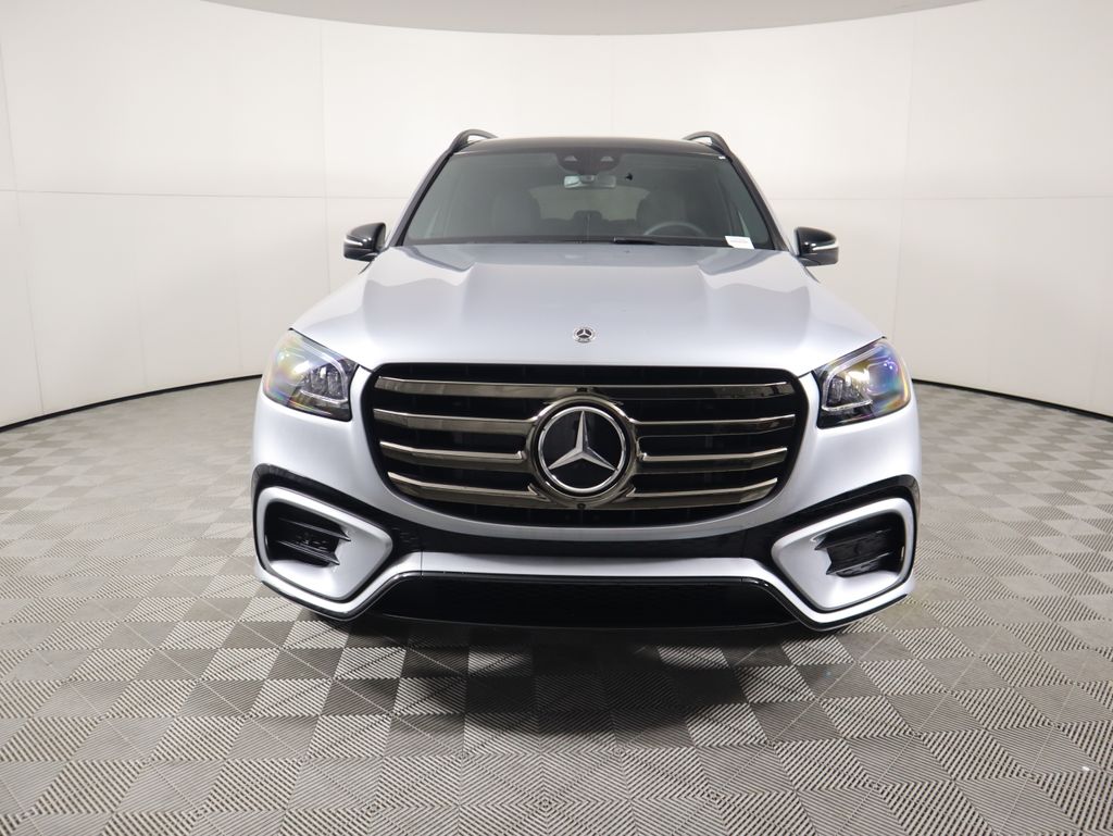 2025 Mercedes Benz GLS 450 4MATIC photo 2
