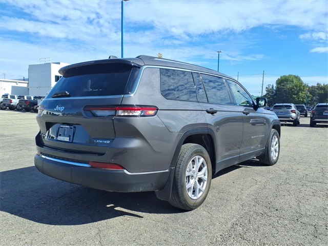 2022 Jeep Grand Cherokee Limited photo 7