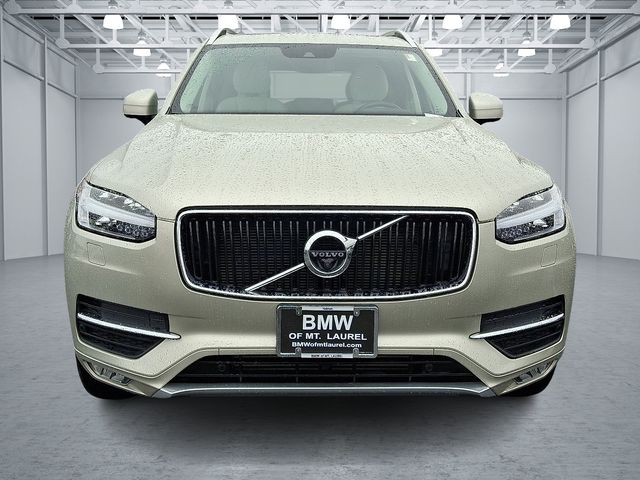 2017 Volvo XC90 Momentum's photo