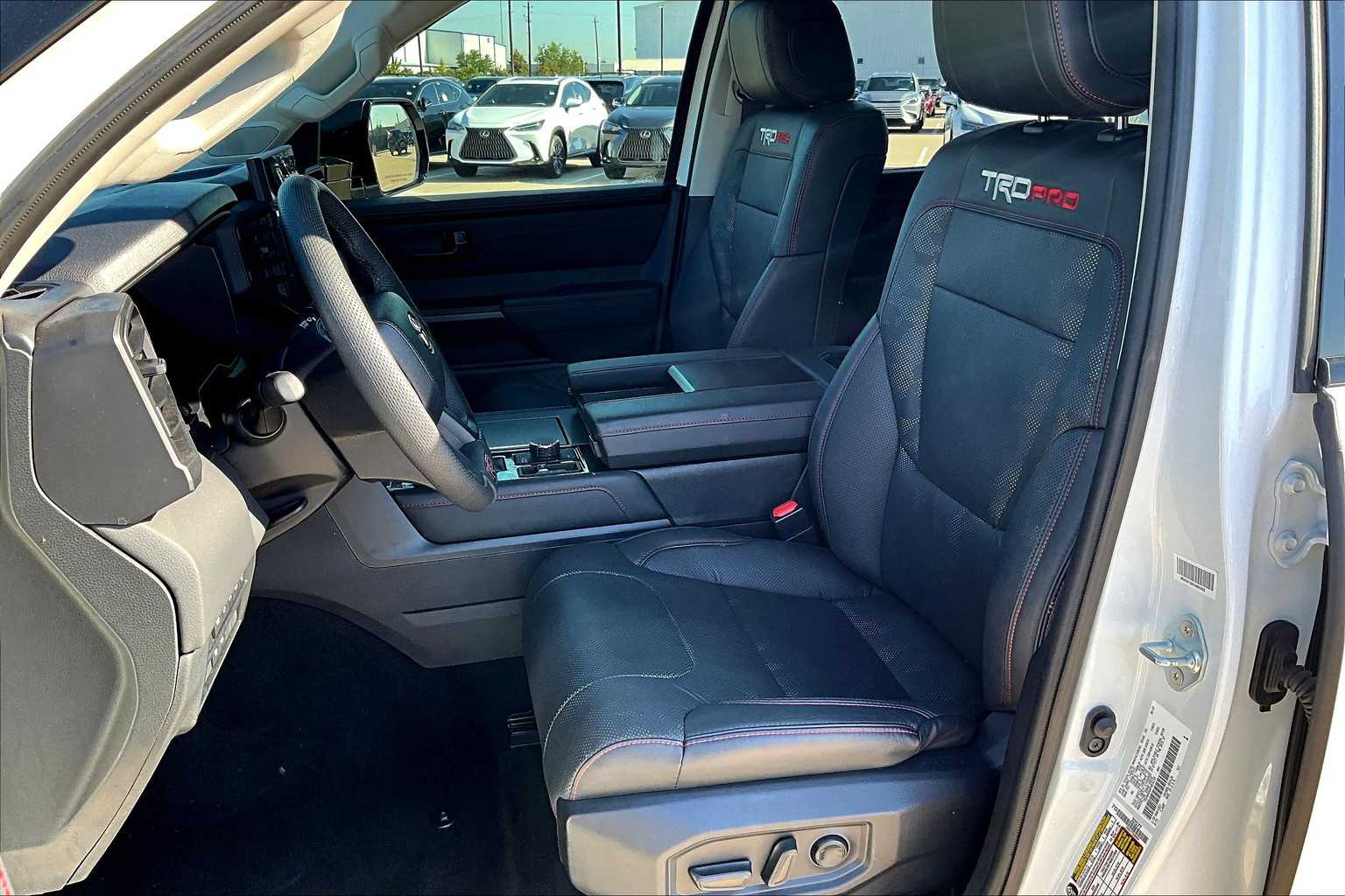 2023 Toyota Sequoia TRD Pro photo 7
