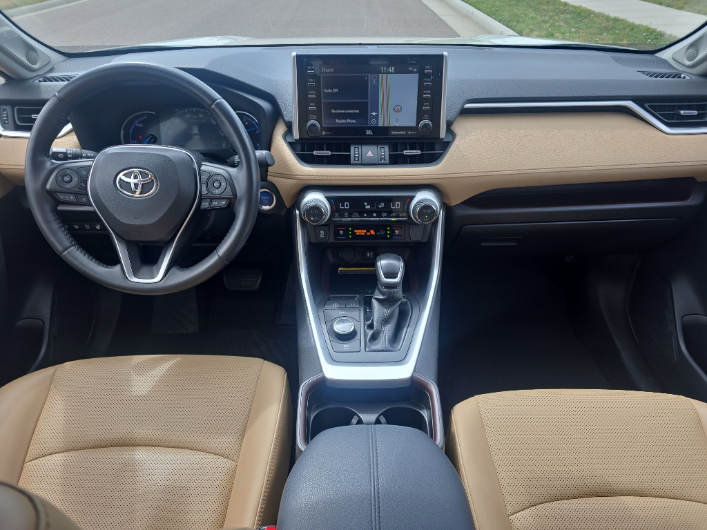 2019 Toyota RAV4 Hybrid Limited photo 21