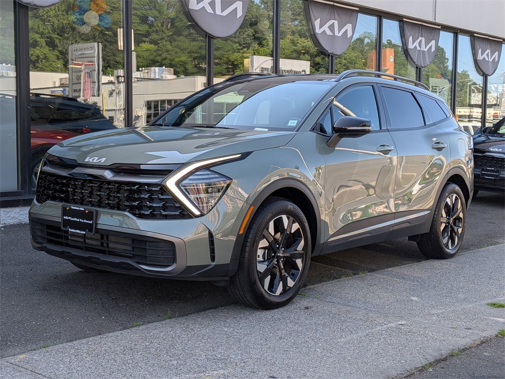 Used 2024 Green Kia X-Line image 1