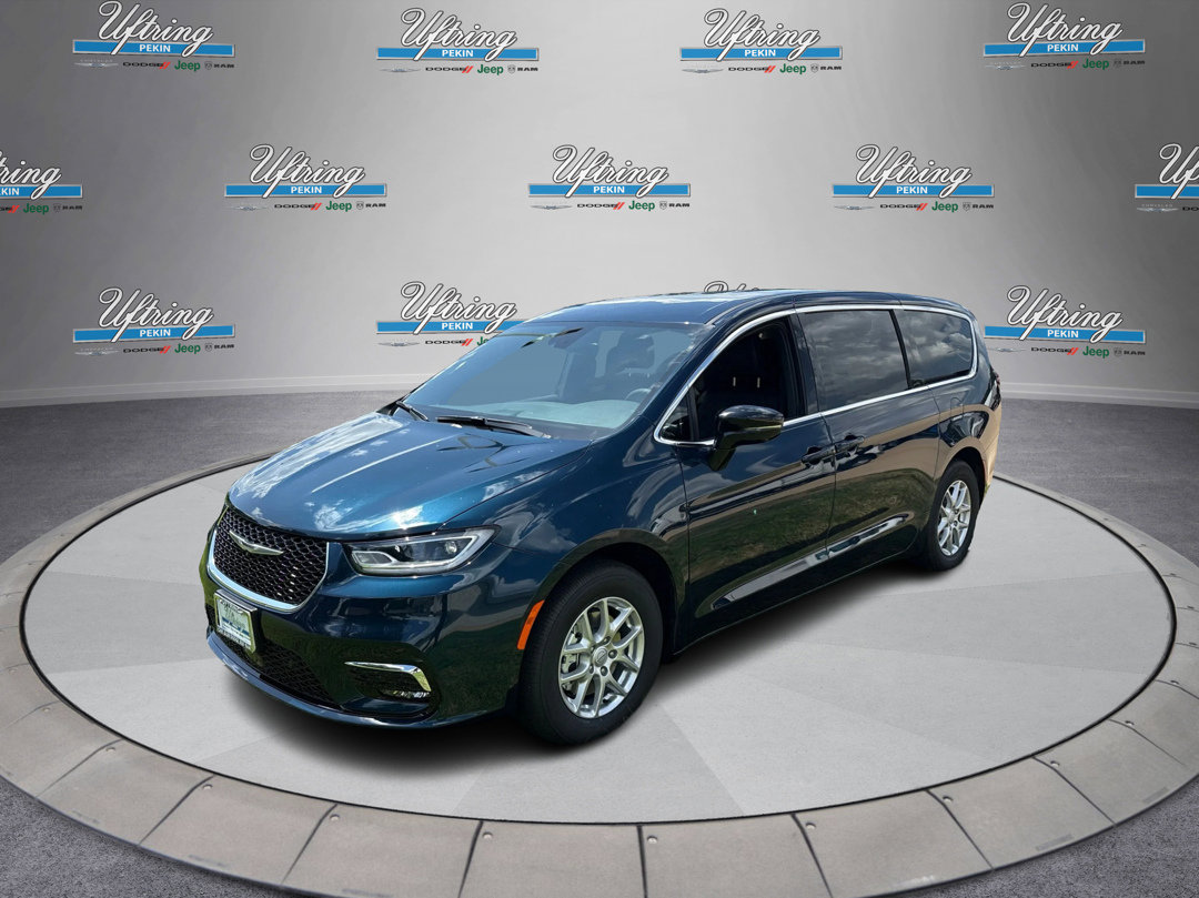 2025 Chrysler Pacifica photo 6