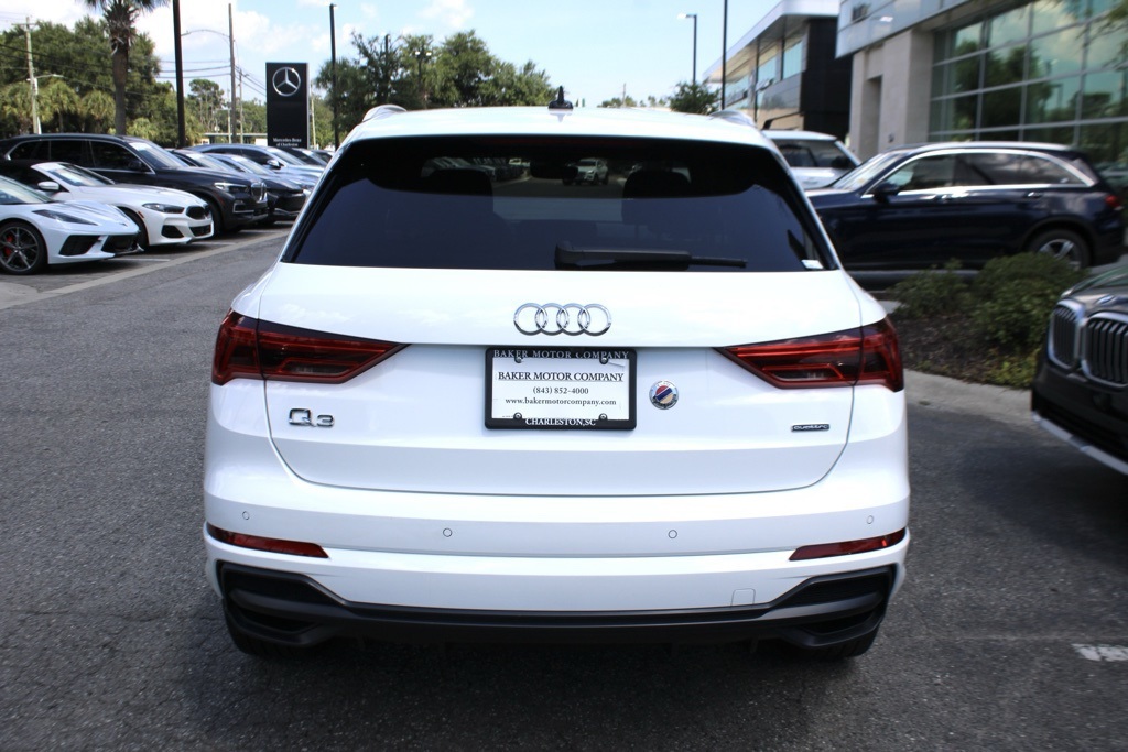 2021 Audi Q3 S line Premium 45 TFSI photo 11