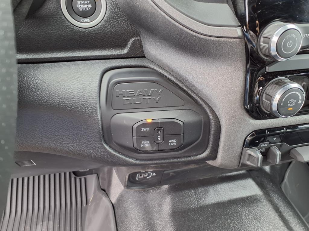 2025 Ram 2500 Tradesman photo 15