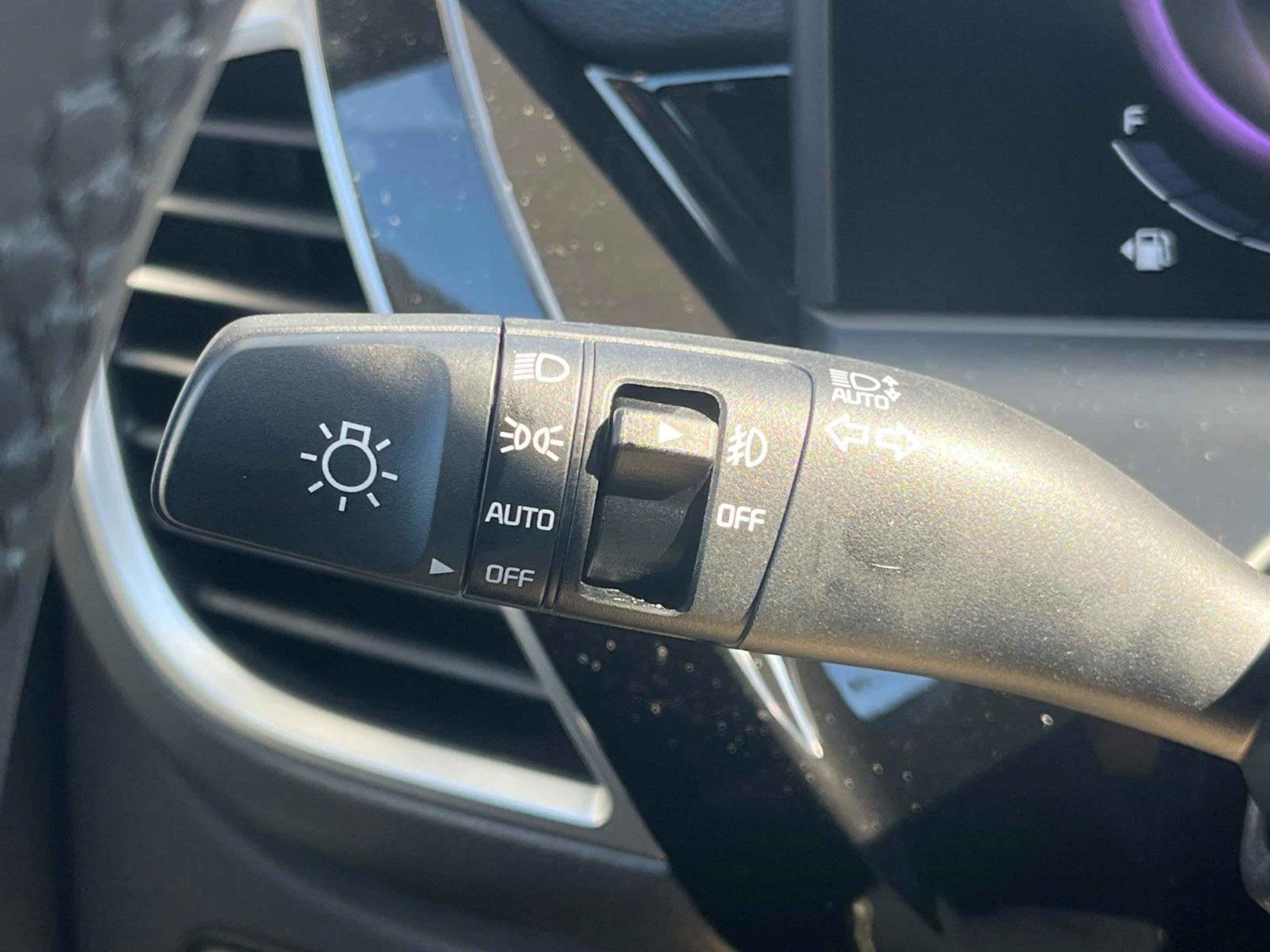 2026 Kia Seltos S photo 21