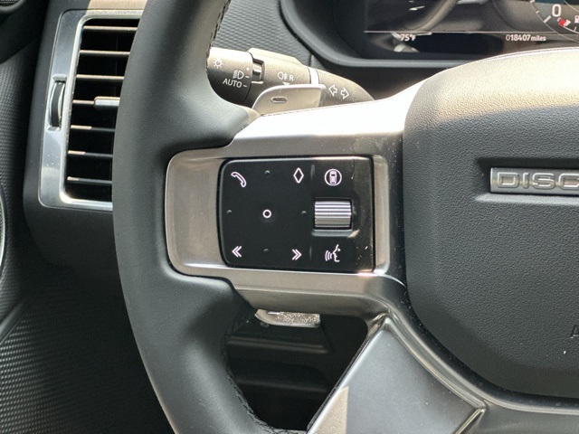 2024 Land Rover Discovery SE photo 28