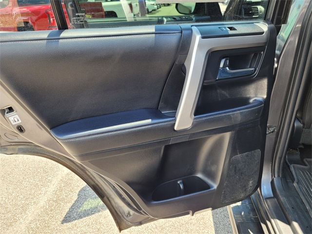 2023 Toyota 4Runner SR5 Premium photo 26
