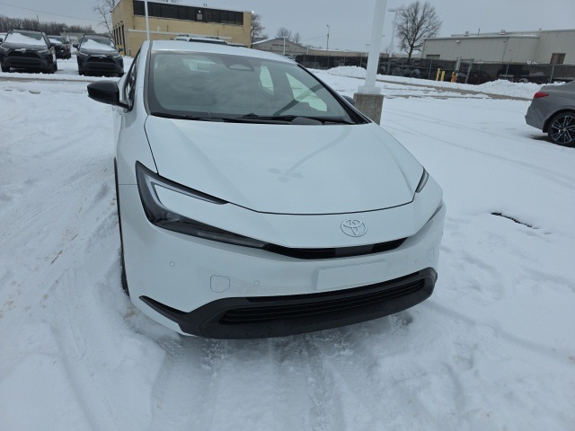 2026 Toyota Prius LE's photo