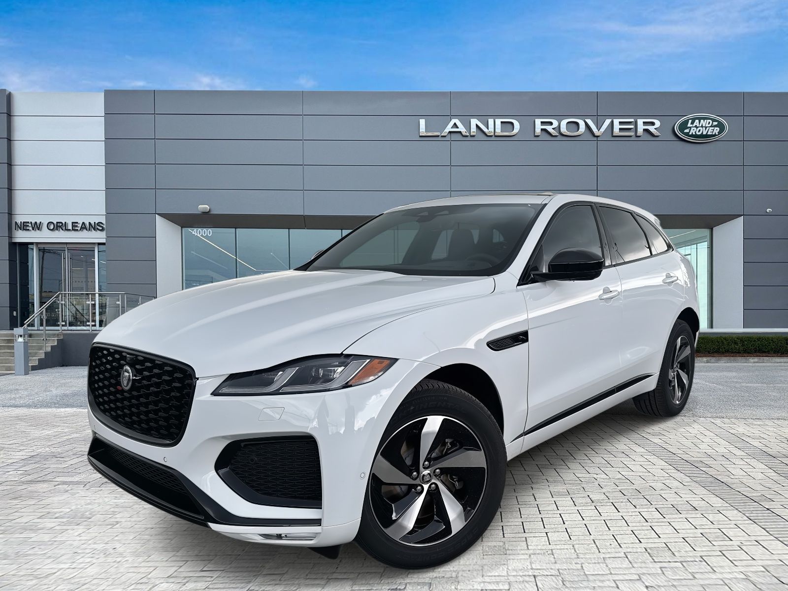 2026 Jaguar F-Pace R-Dynamic S's photo