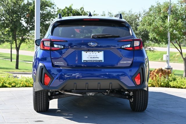 2025 Subaru Crosstrek Premium photo 3