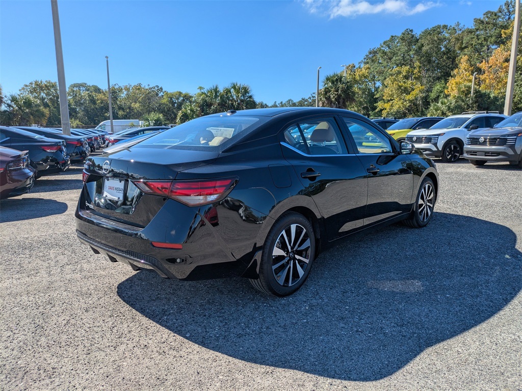 2025 Nissan Sentra SV photo 3