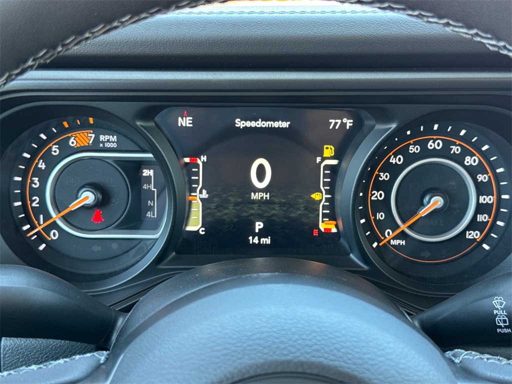 2025 Jeep Wrangler Rubicon photo 32