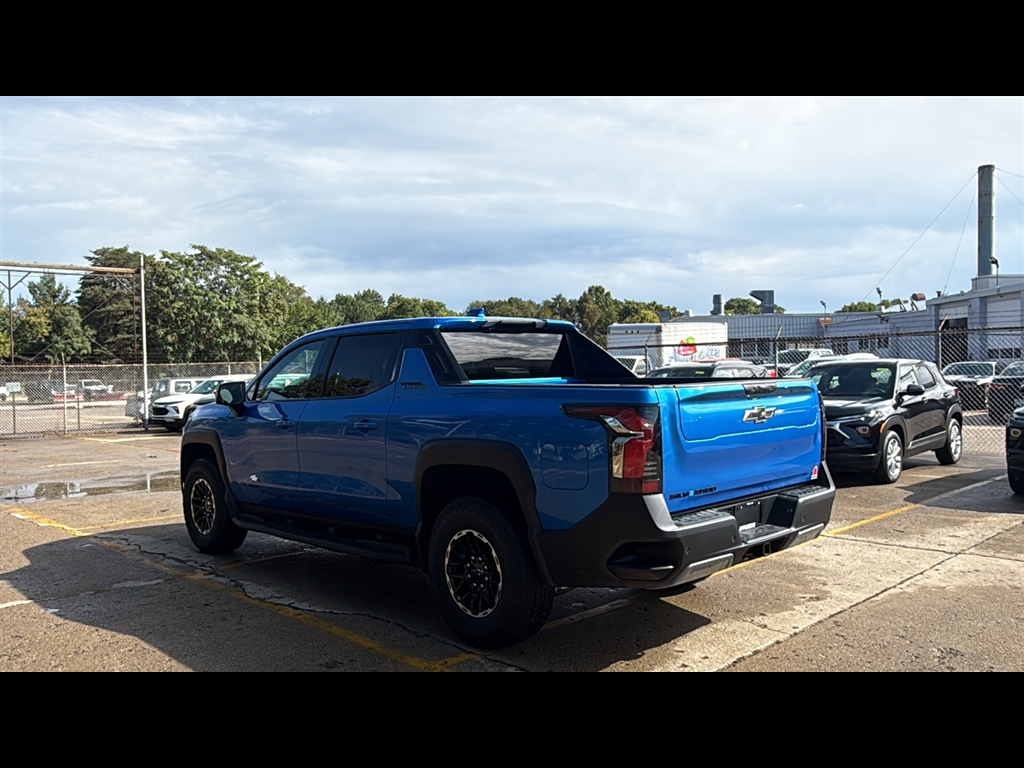 2026 Chevrolet Silverado EV Trail Boss photo 2