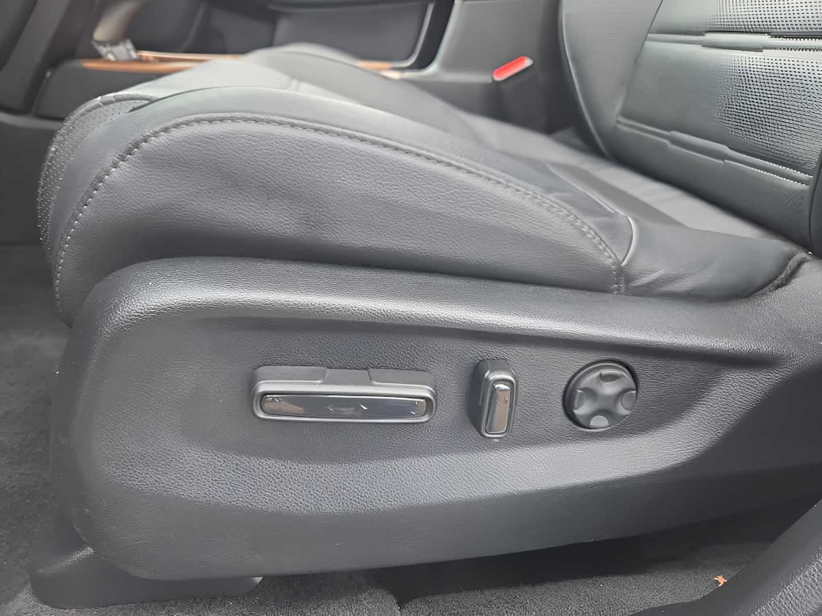2021 Honda CR-V Touring photo 13